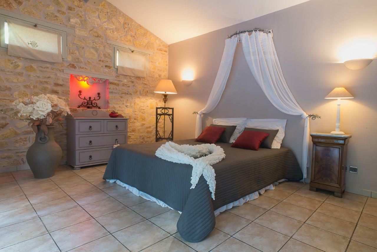 Bed and Breakfast Domaine Jobert Aubagne Exterior foto